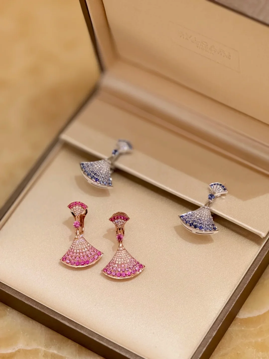 Bvlgari Divas' Dream Earrings - Full Diamond