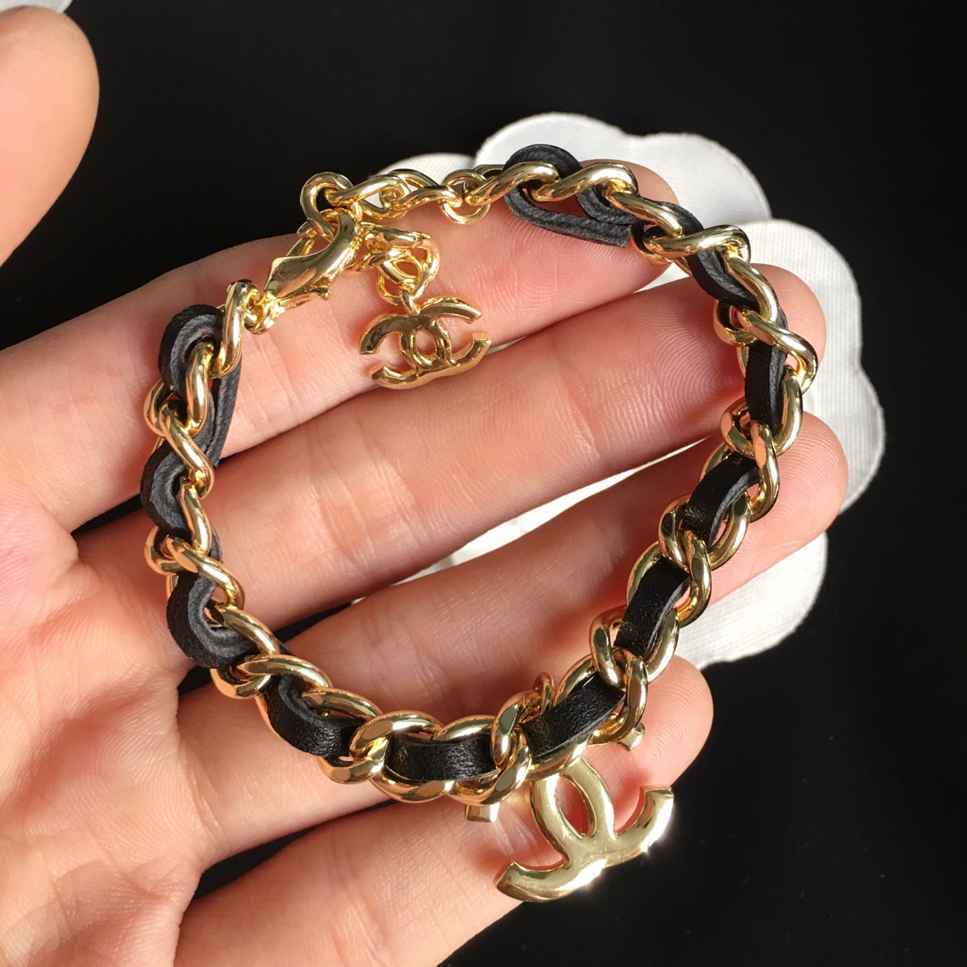 Chanel Leather Woven O Chain Bracelet Choker Necklace - Image 4
