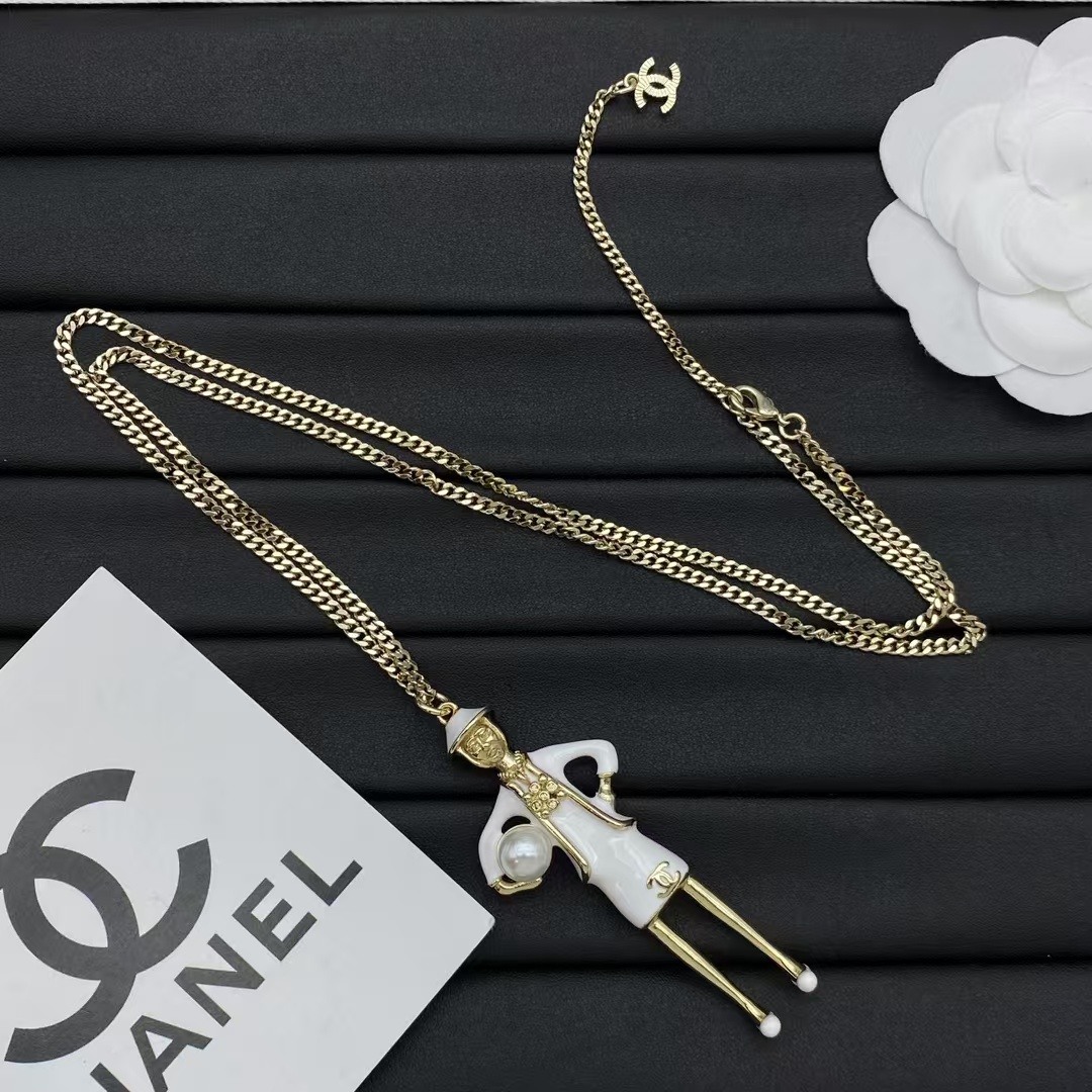 Chanel Coco Mademoiselle Figurine Enamel Gold Tone Necklace - Image 4