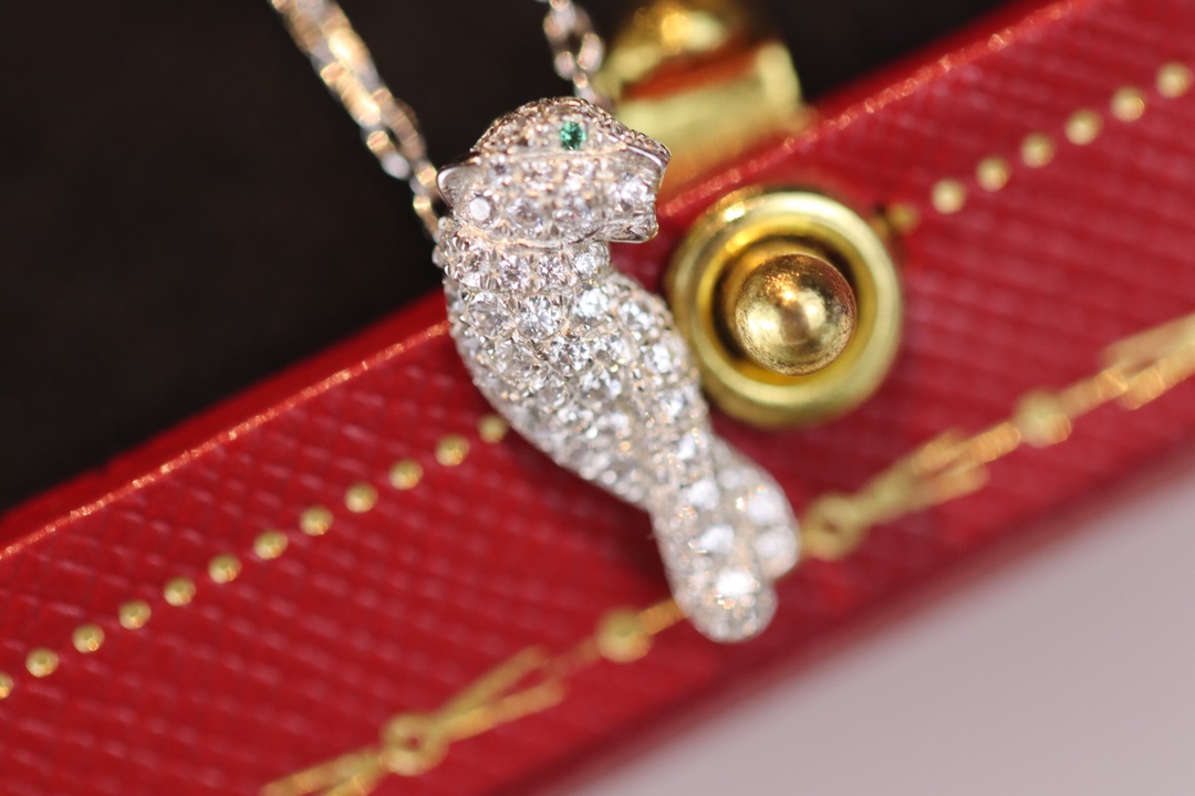Cartier Full Diamond Paved Silver Leopard Panthère de Necklace - Image 2