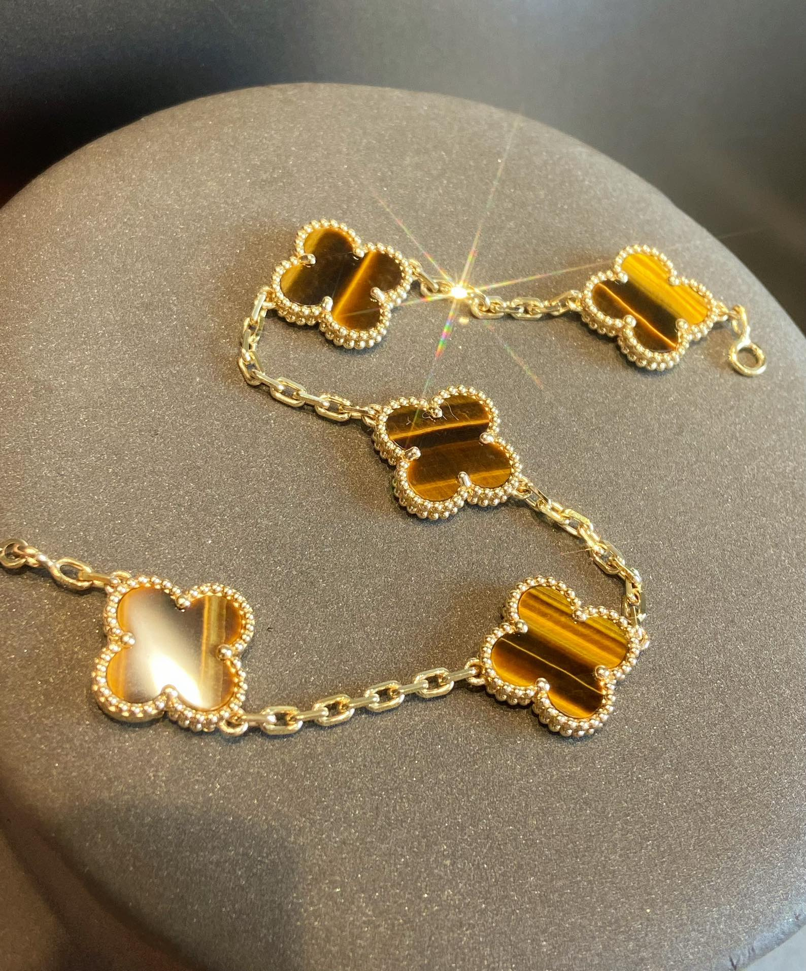 VCA Tiger Eye Vintage Alhambra Bracelet 5 Motifs