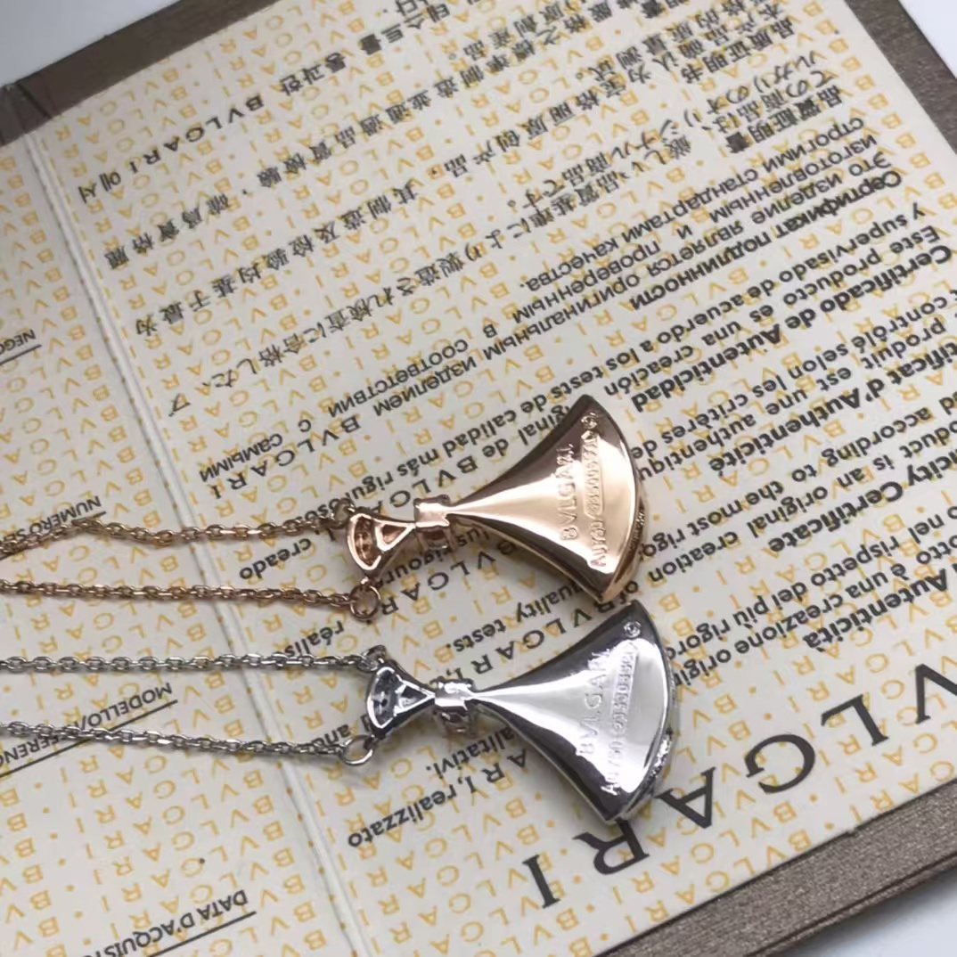 Bvlgari Divas' Dream Necklace - Image 3