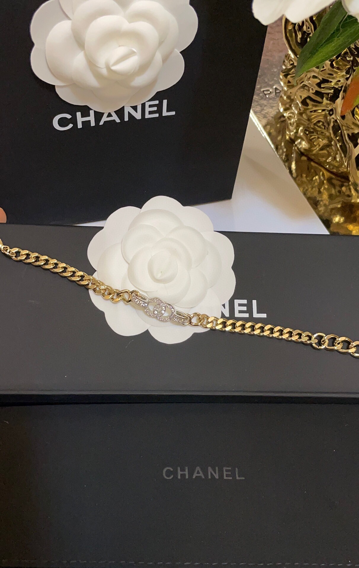 Chanel Mixed Color Cuban Chain Bracelet Earrings Choker Necklace - Image 12