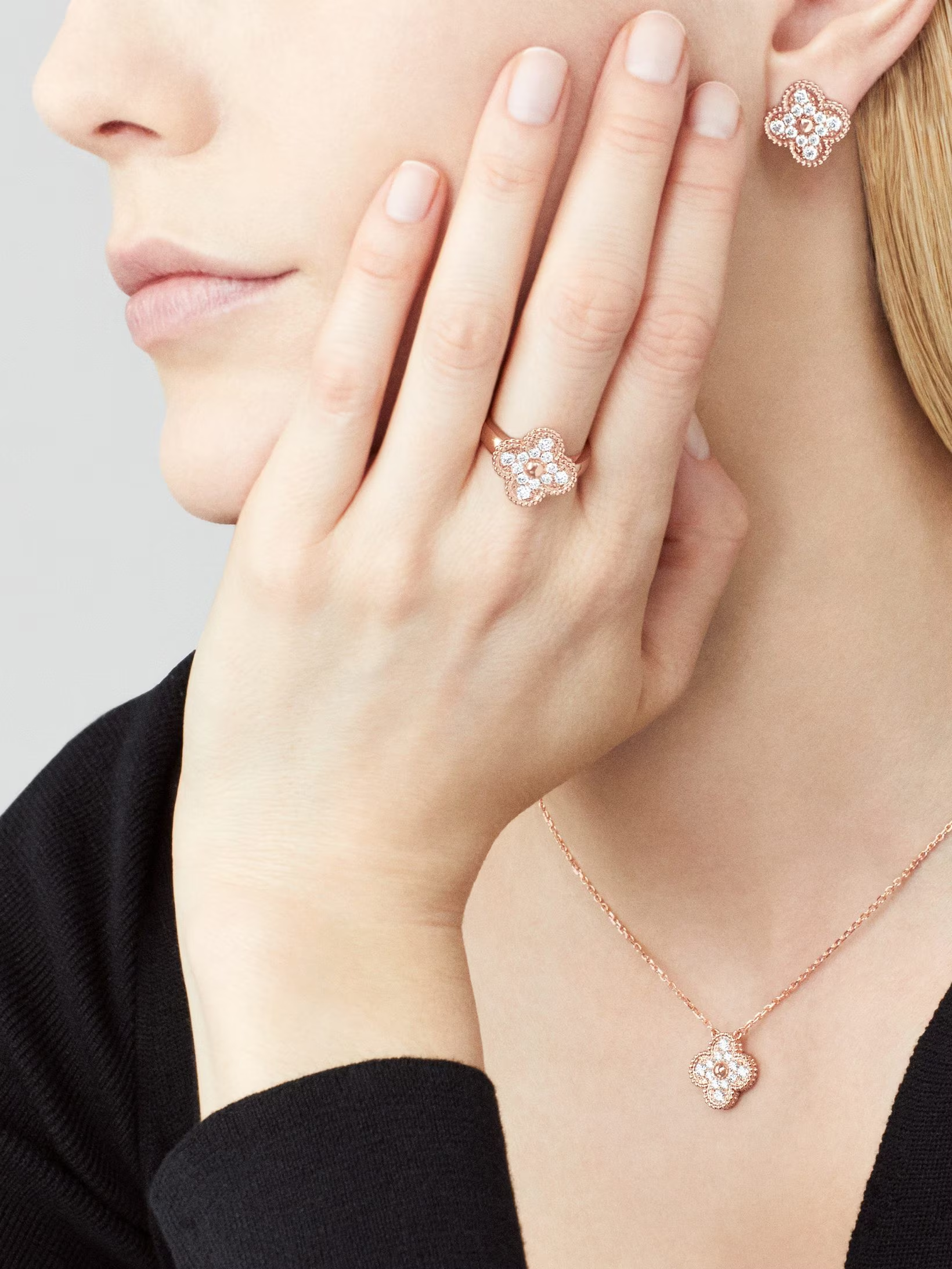 VCA Diamond Vintage Alhambra Ring - Image 9
