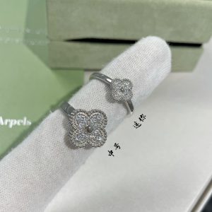 VCA Full Diamond Mini & Medium Vintage Alhambra Ring