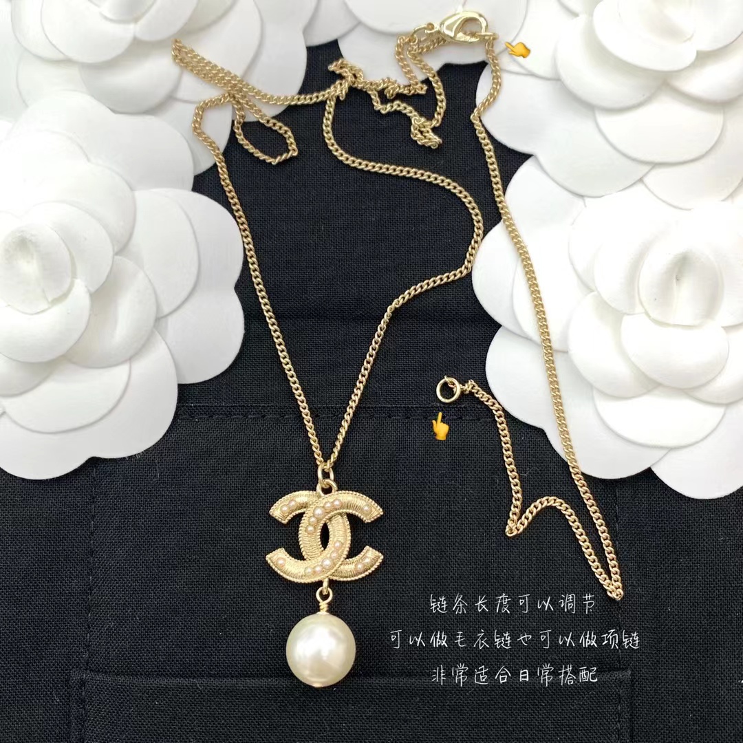 Chanel Sweater Double C Pearl Dangle Necklace - Image 5