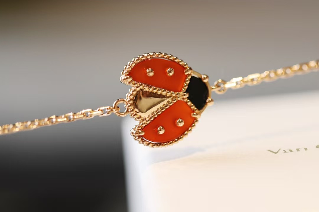 VCA Fauna Lucky Spring Bracelet, Open Wings Ladybug - Image 5