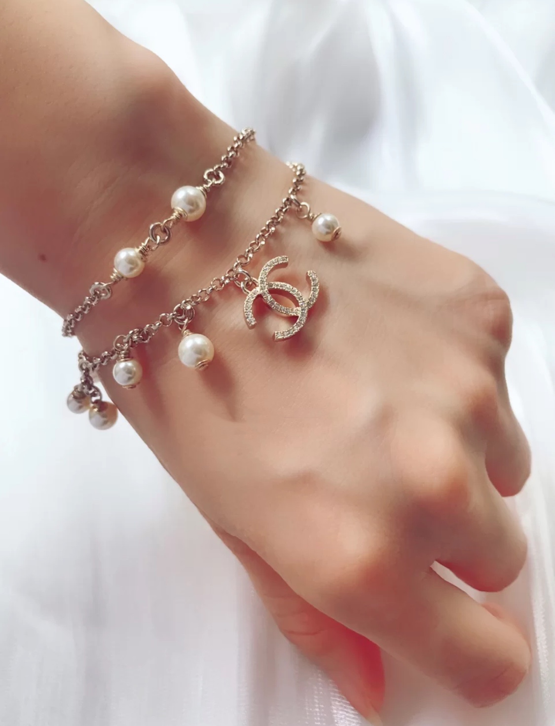 Chanel Dainty Two Layers Chain Pearl Bracelet - Image 2