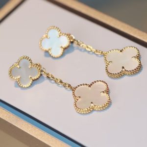 VCA Magic Alhambra Earrings, 2 Motifs