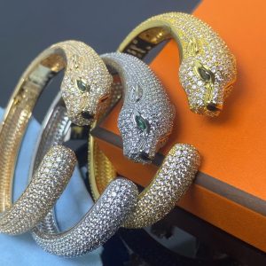 Cartier Leopard Head Panthère de Bracelet Bangle
