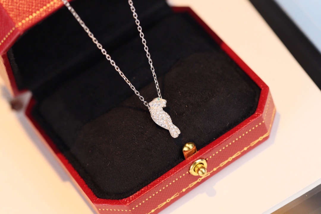 Cartier Full Diamond Paved Silver Leopard Panthère de Necklace - Image 6