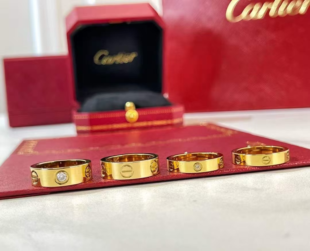 Cartier LOVE LEVE Ring - Image 4