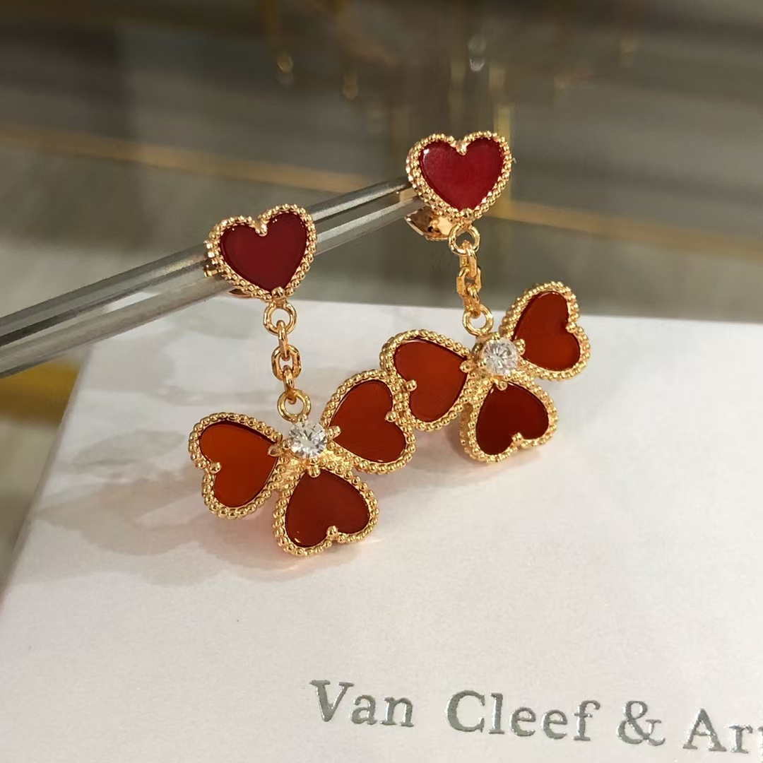 VCA Sweet Hearts Earrings - Image 3