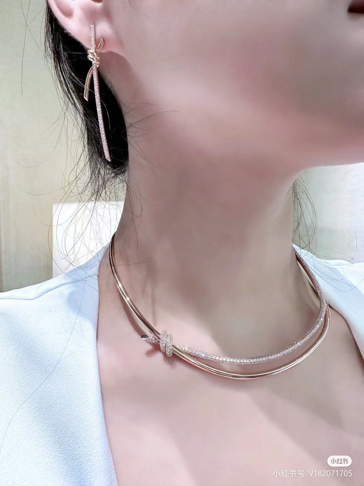 Tiffany Knot Double Row Hinged Necklace - Image 3