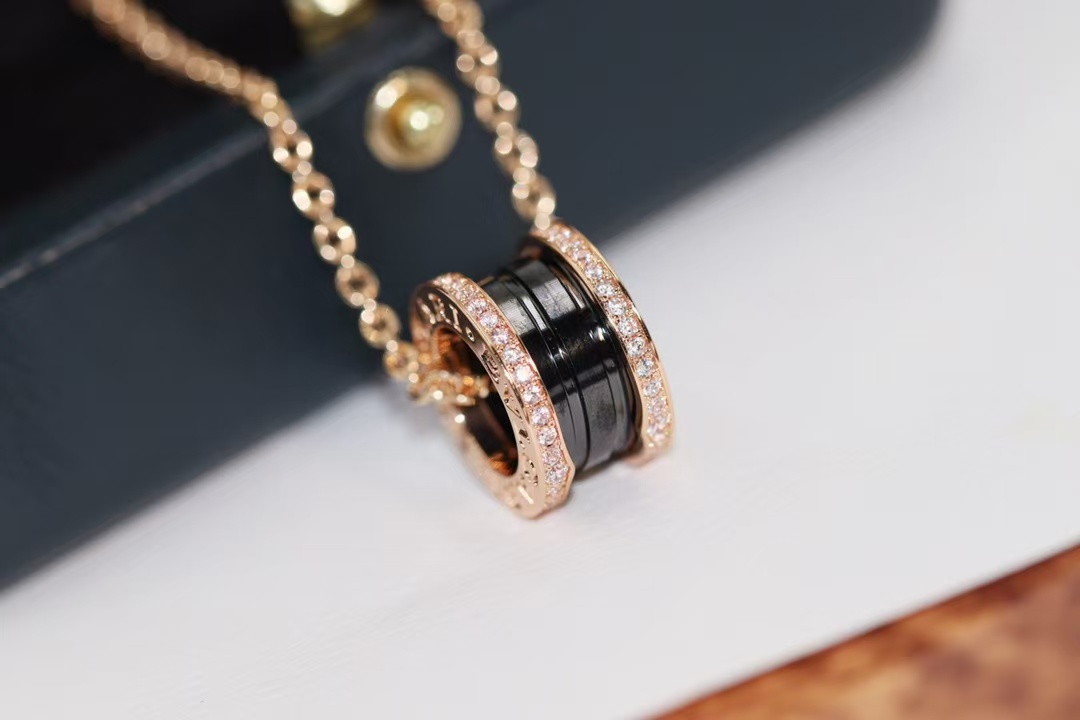 Bvlgari B.zero1 Necklace - Ceramic & Diamond - Image 2