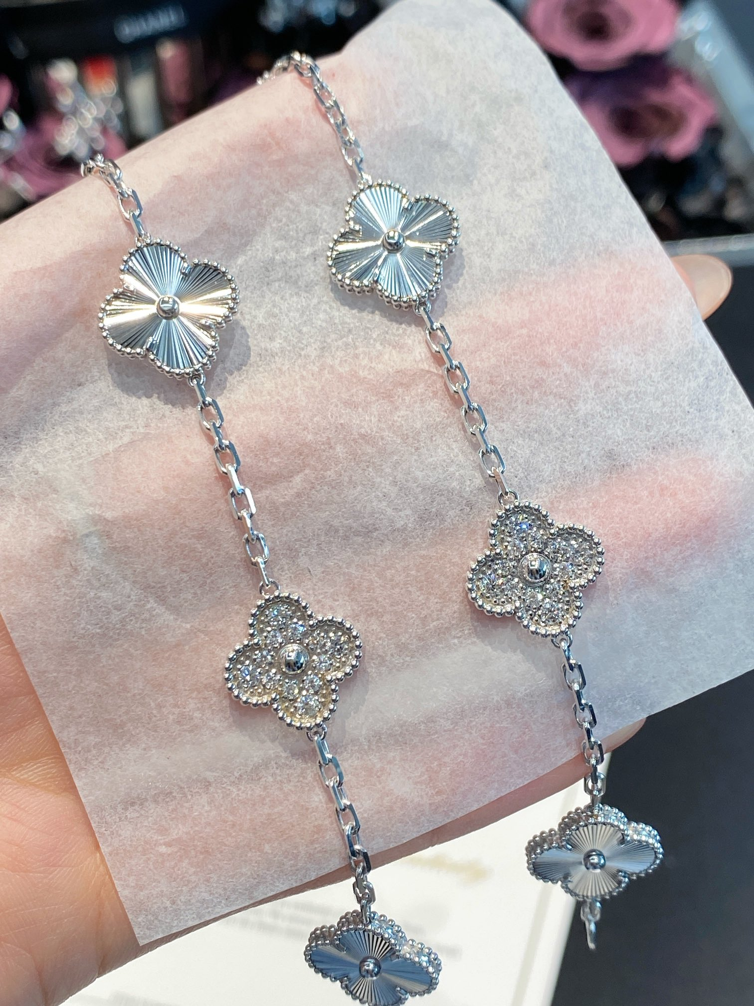 VCA Silver Diamond Vintage Alhambra Bracelet, 5 Motifs - Image 4