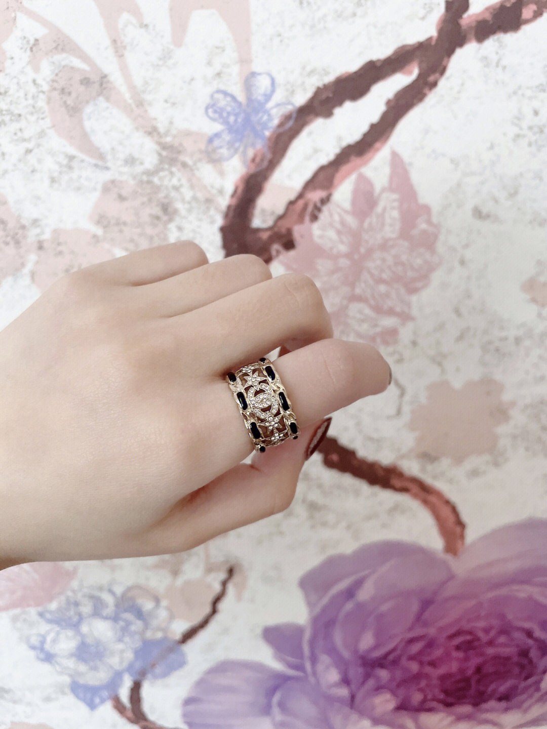 Chanel Coco Crush Ring - Wide No Diamond