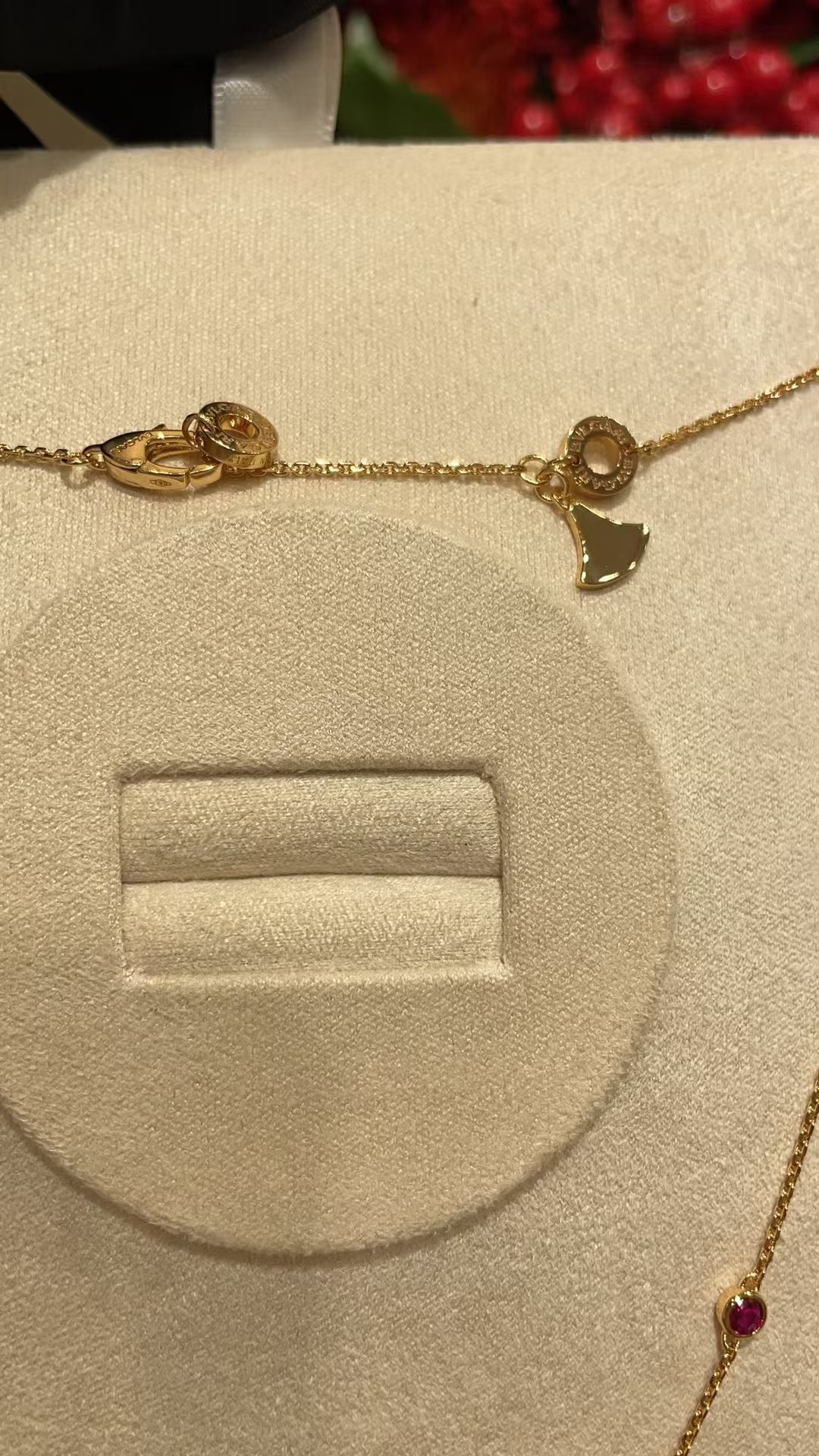 Bvlgari Divas' Dream Necklace - Image 7