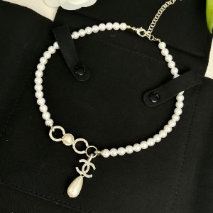 Chanel Teardrop Pearl Pendant Pearl Necklace