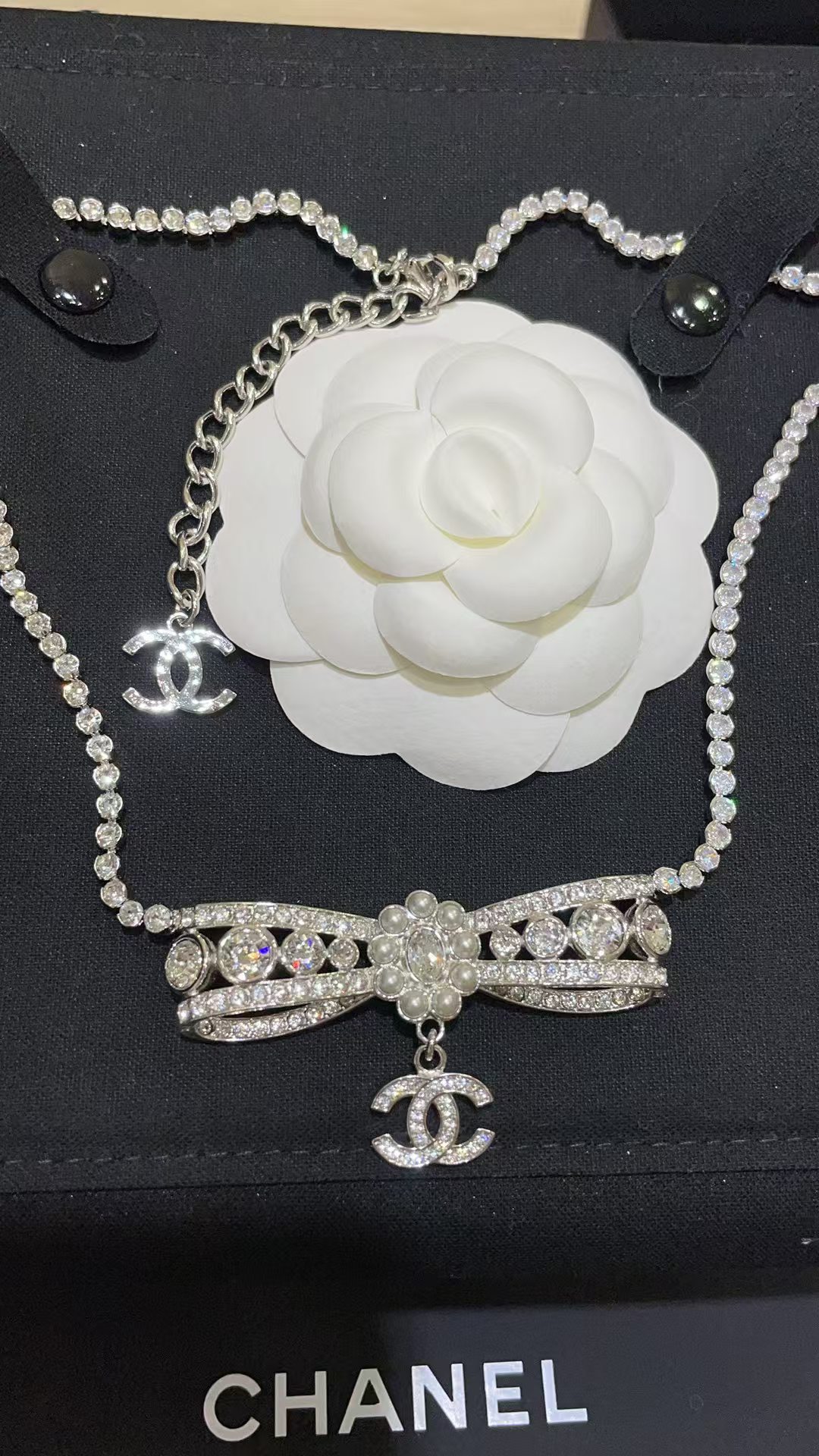 Chanel Rhinestone Strass Bowknot Pendant Necklace - Image 2