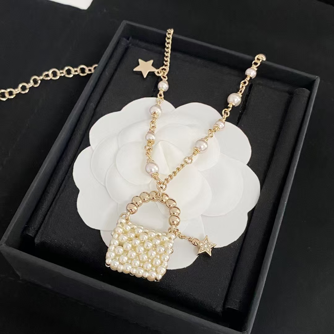 Chanel Pearl Bag Pendant Necklace - Image 5