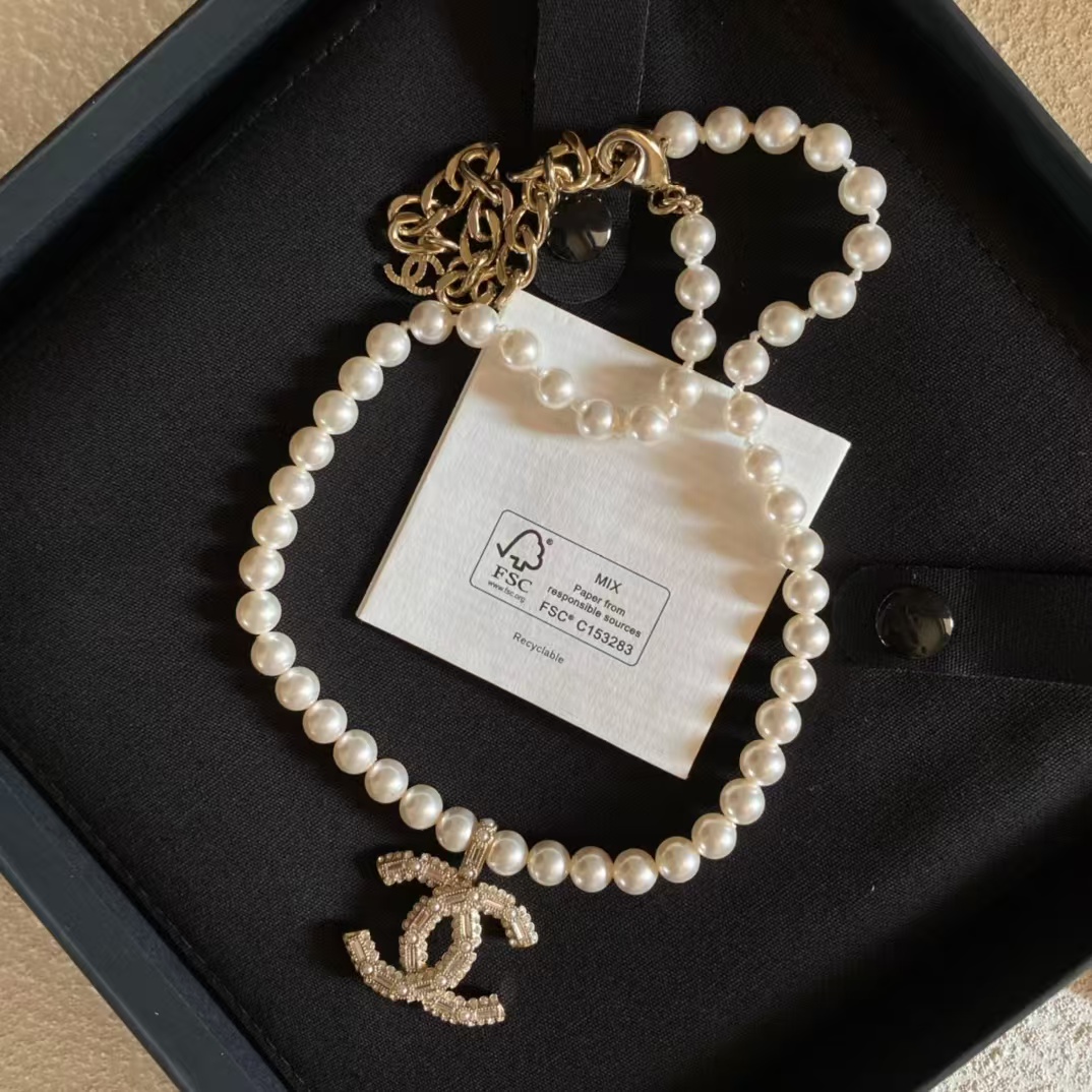 Chanel Big Double C Pendant Pearl Necklace - Image 6