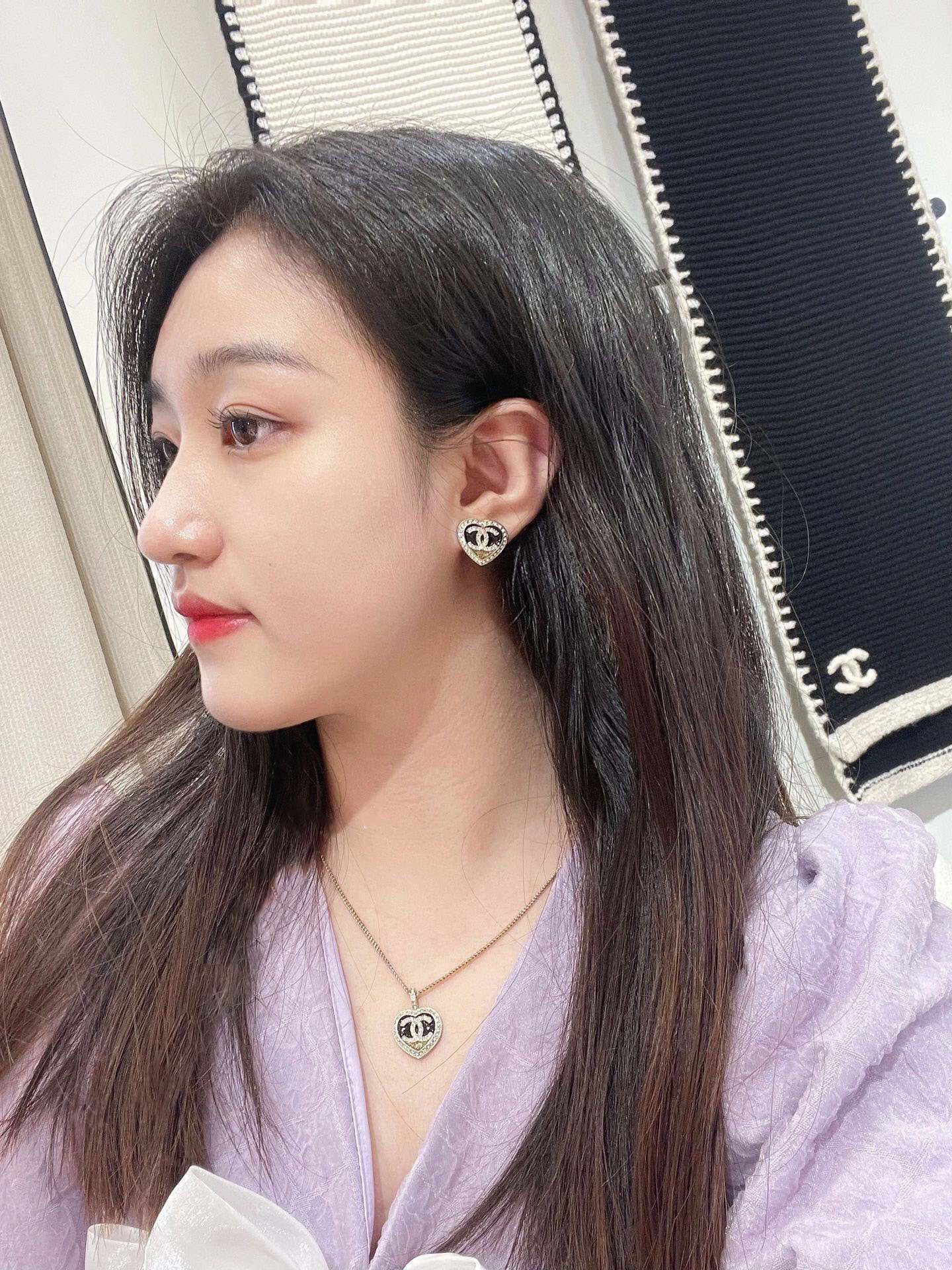 Chanel Colorblock Gold Black Heart Bracelet Earrings Necklace - Image 8
