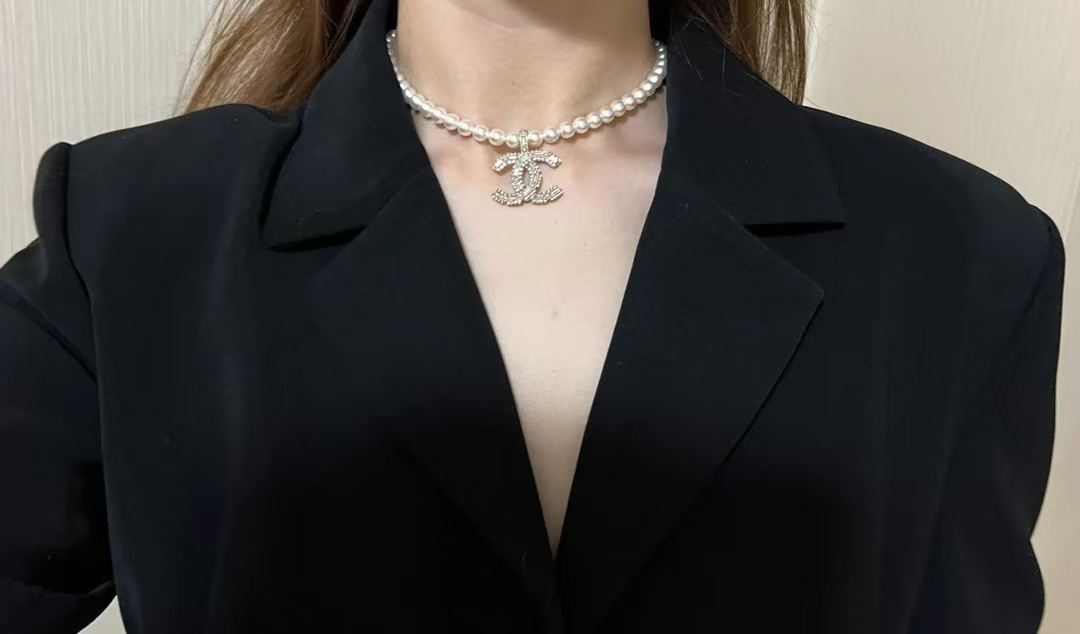 Chanel Big Double C Pendant Pearl Necklace - Image 9