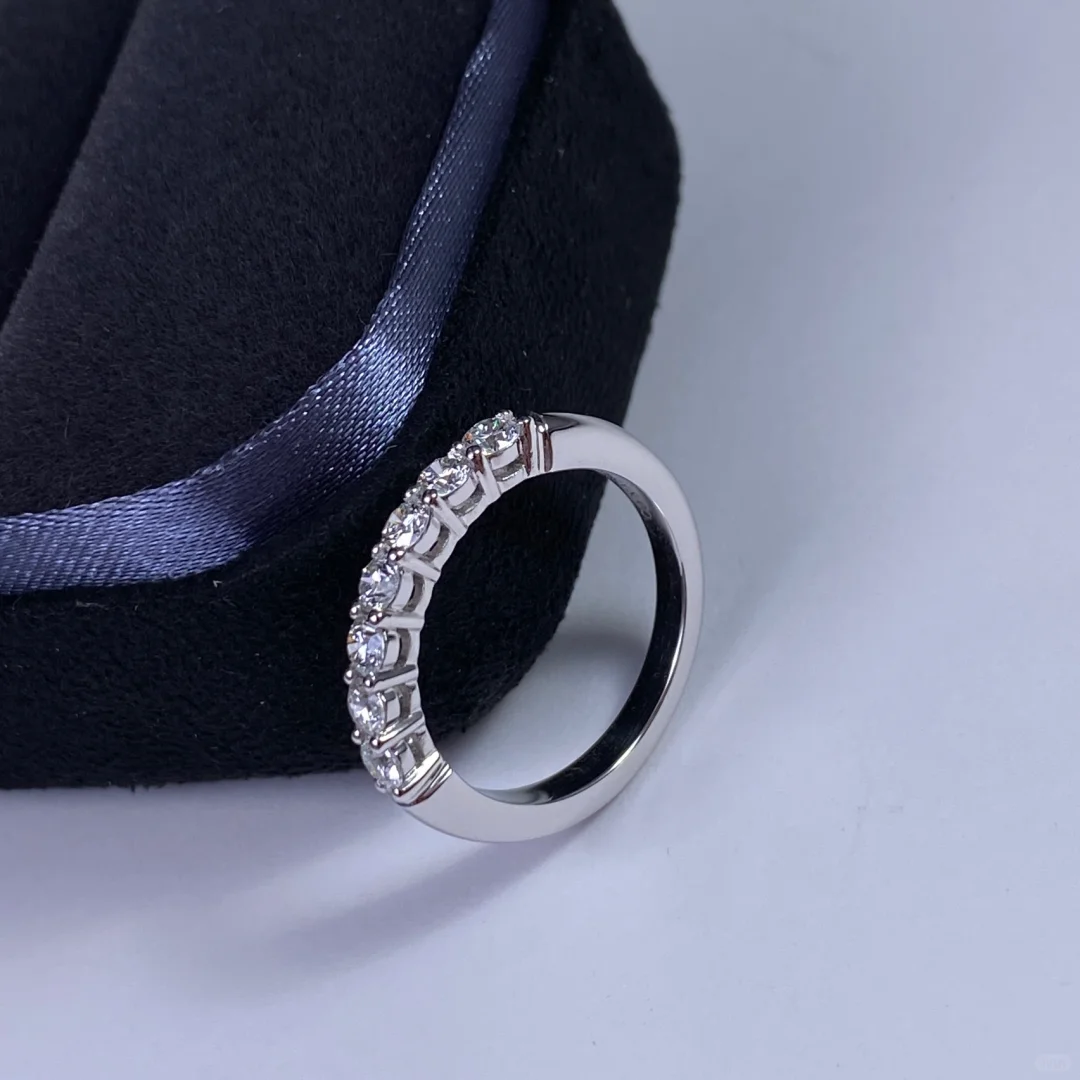 Tiffany Forever Band Ring - 7 Diamonds