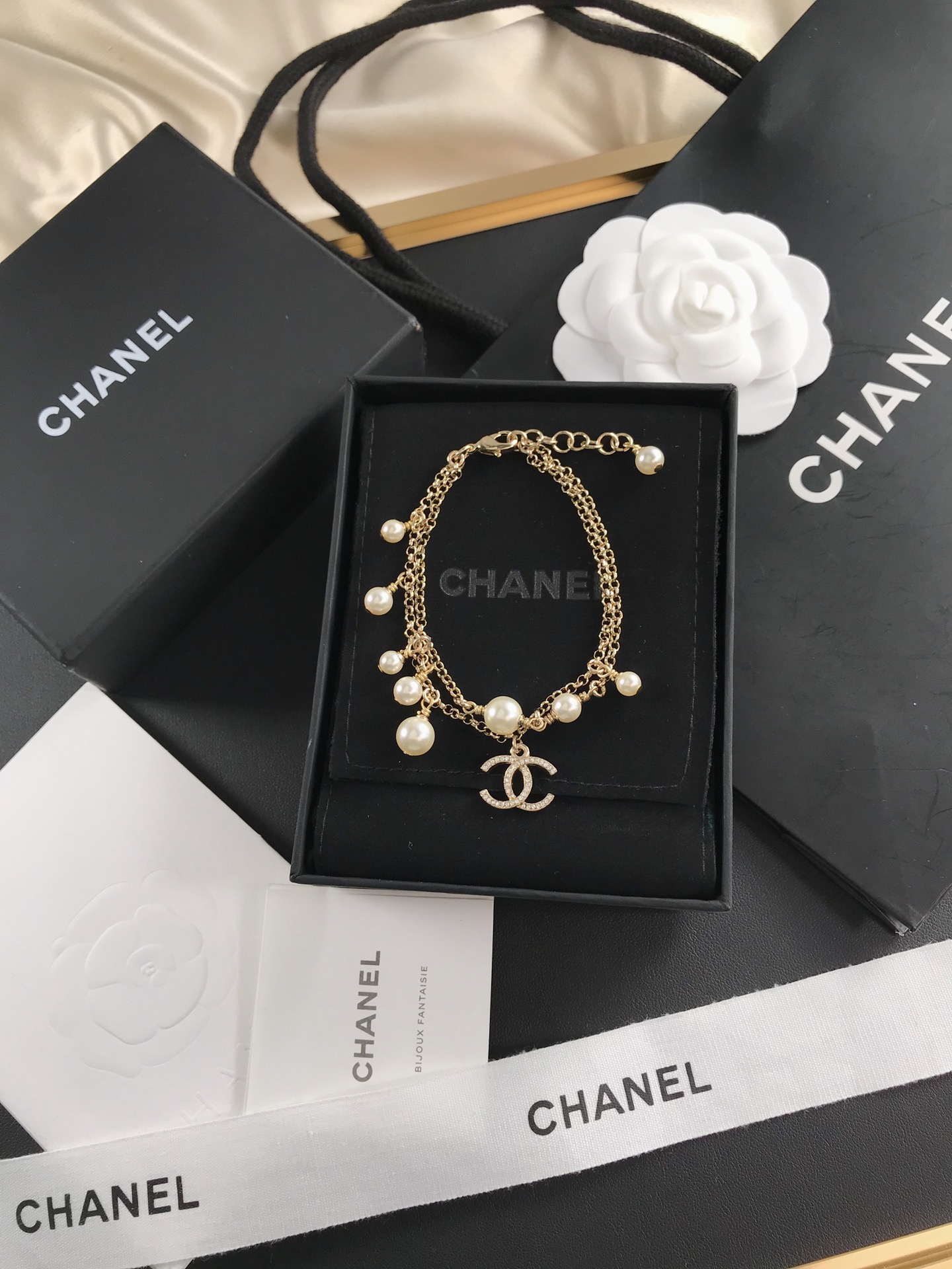Chanel Dainty Two Layers Chain Pearl Bracelet - Image 7