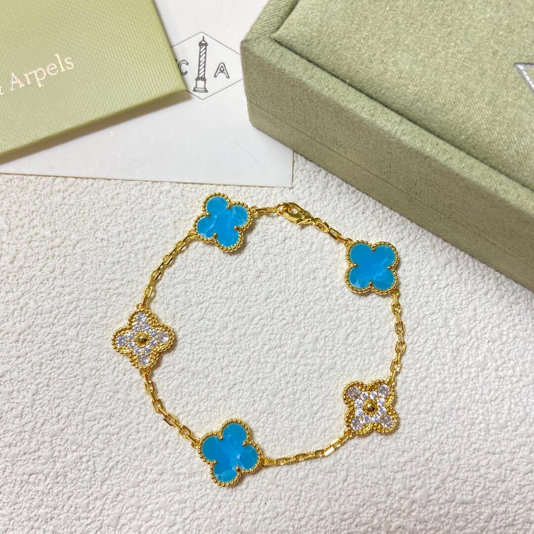 VCA Blue Larimar and Diamond Vintage Alhambra Bracelet, 5 Motifs - Image 2