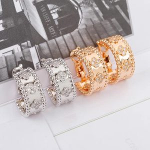 VCA Perlee Clovers Hoop Earrings