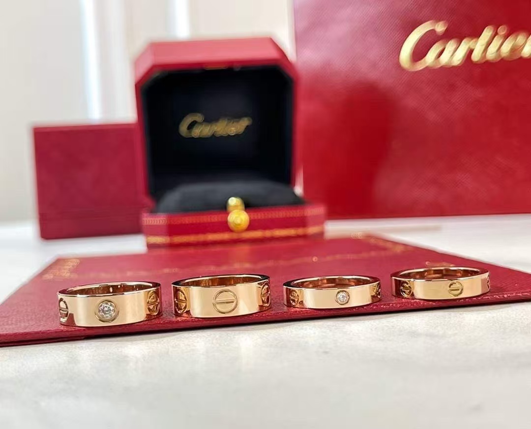 Cartier LOVE LEVE Ring - Image 5