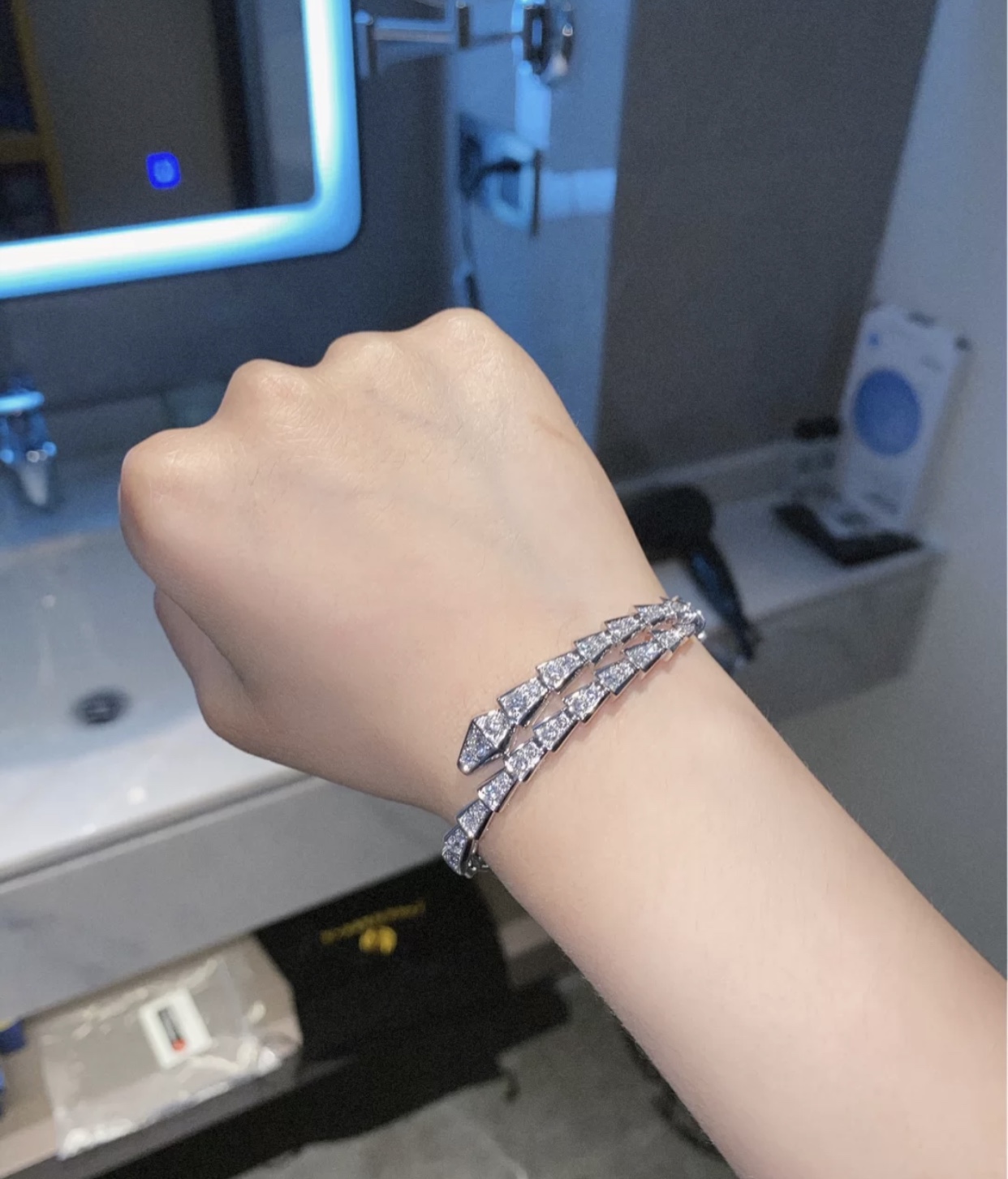 Bvlgari Serpenti Viper Bracelet Diamond Bangle - Image 5