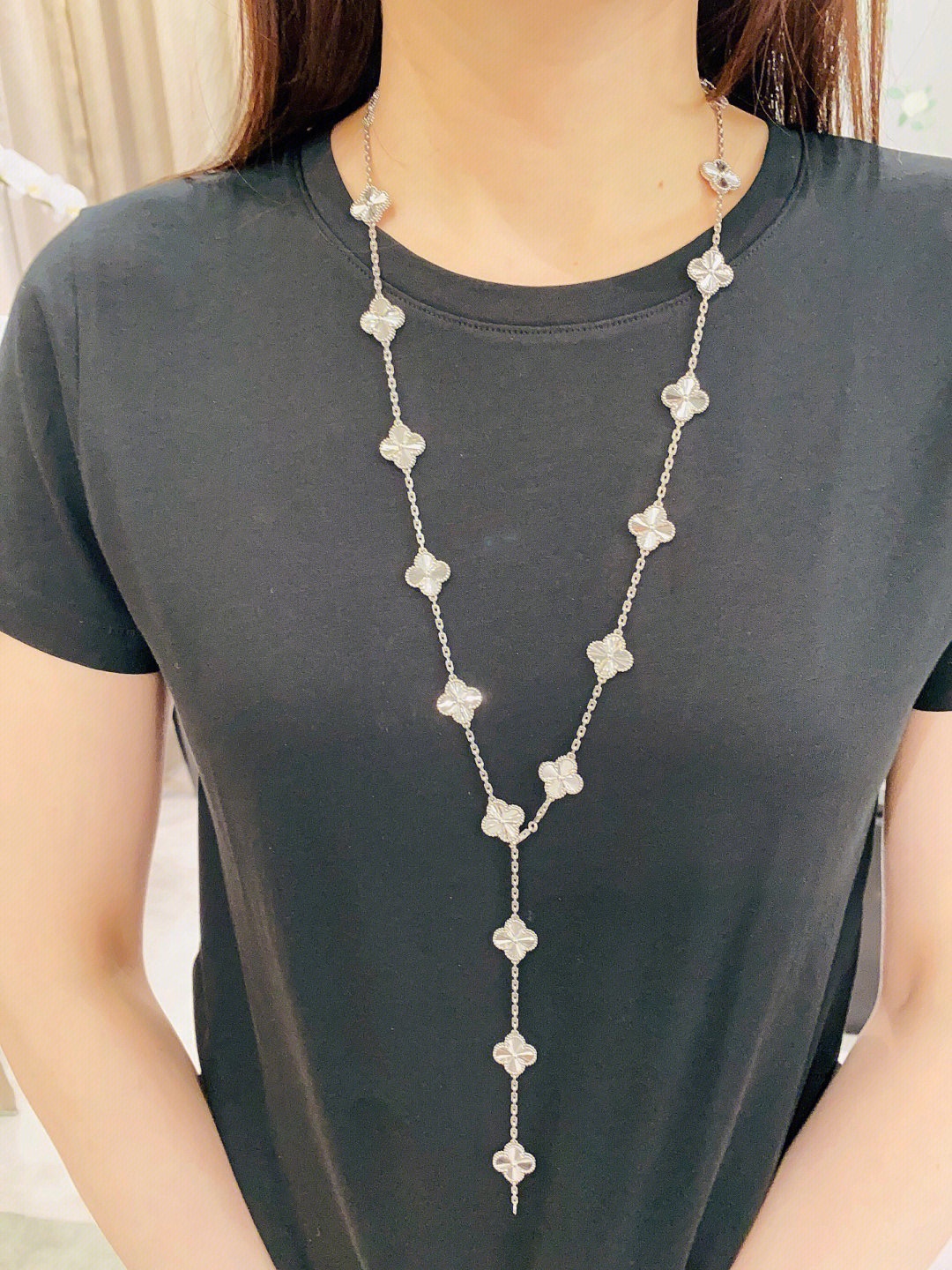 VCA White Laser Clover Vintage Alhambra Long Necklace, 20 Motifs - Image 6