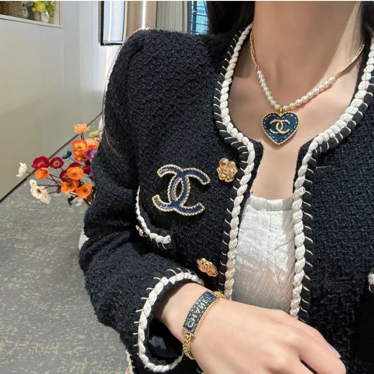 Chanel Denim Heart Double C Pendant Pearl Necklace - Image 8