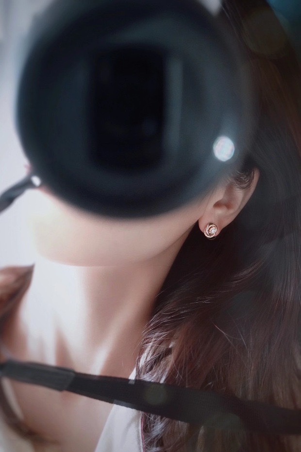 Cartier Trinity Diamond Paved Stud Earrings Necklace - Image 3