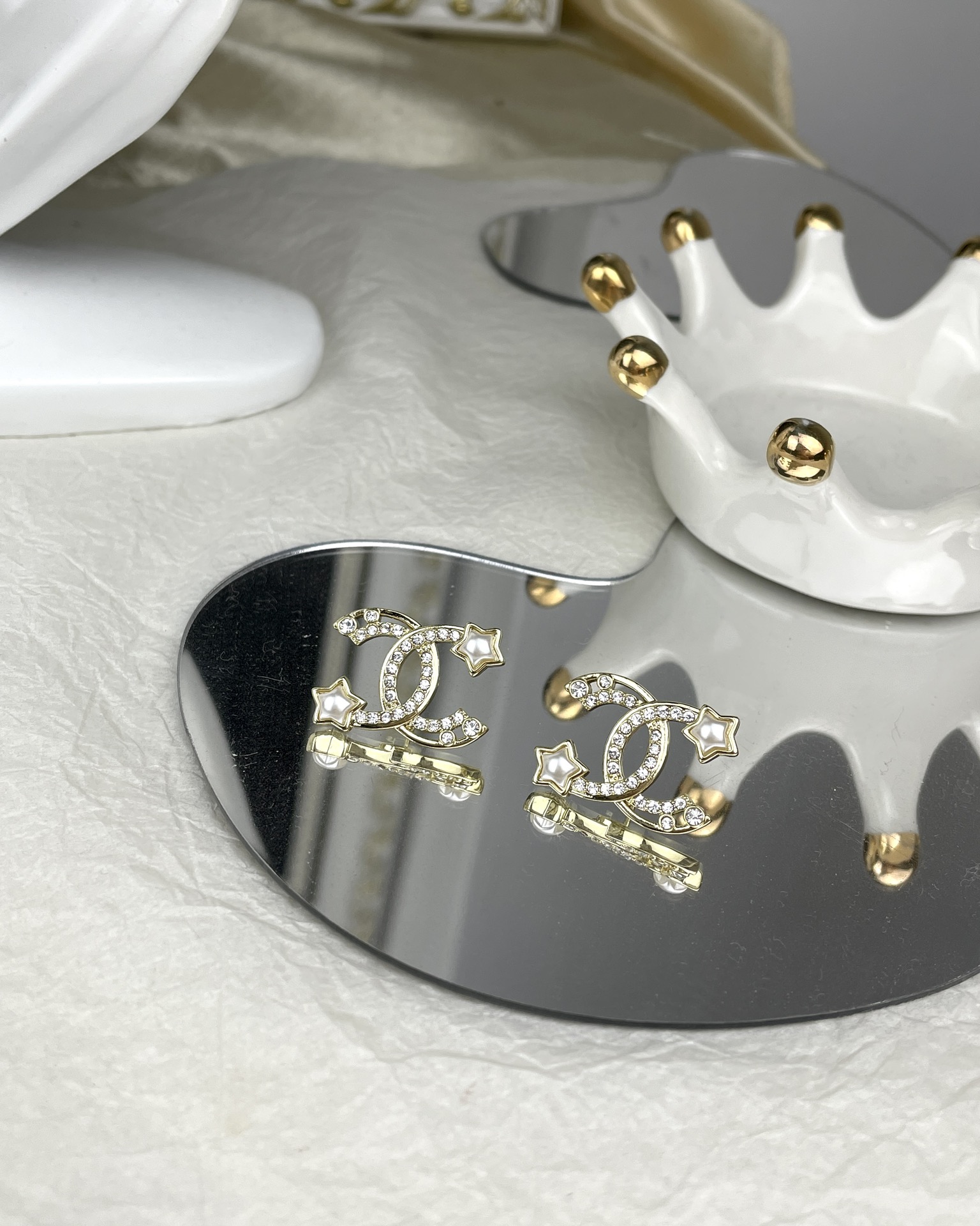 Chanel Hollow Star Rhinestone CC Earrings - Image 6