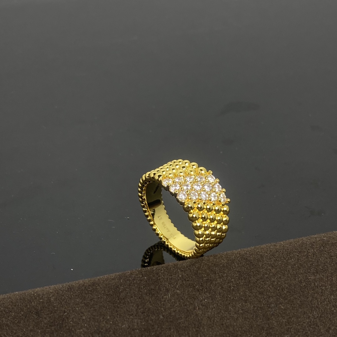 VCA Perlee Diamond Ring - Image 4