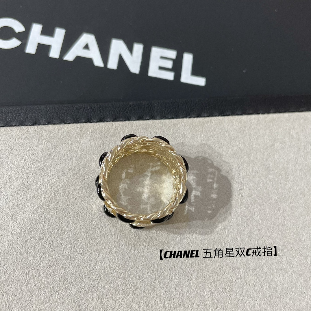Chanel Coco Crush Ring - Wide No Diamond - Image 4