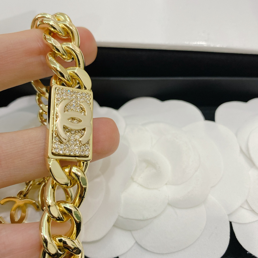 Chanel Gold Chunky Cuban Chain Rectangle Tag Bracelet - Image 5