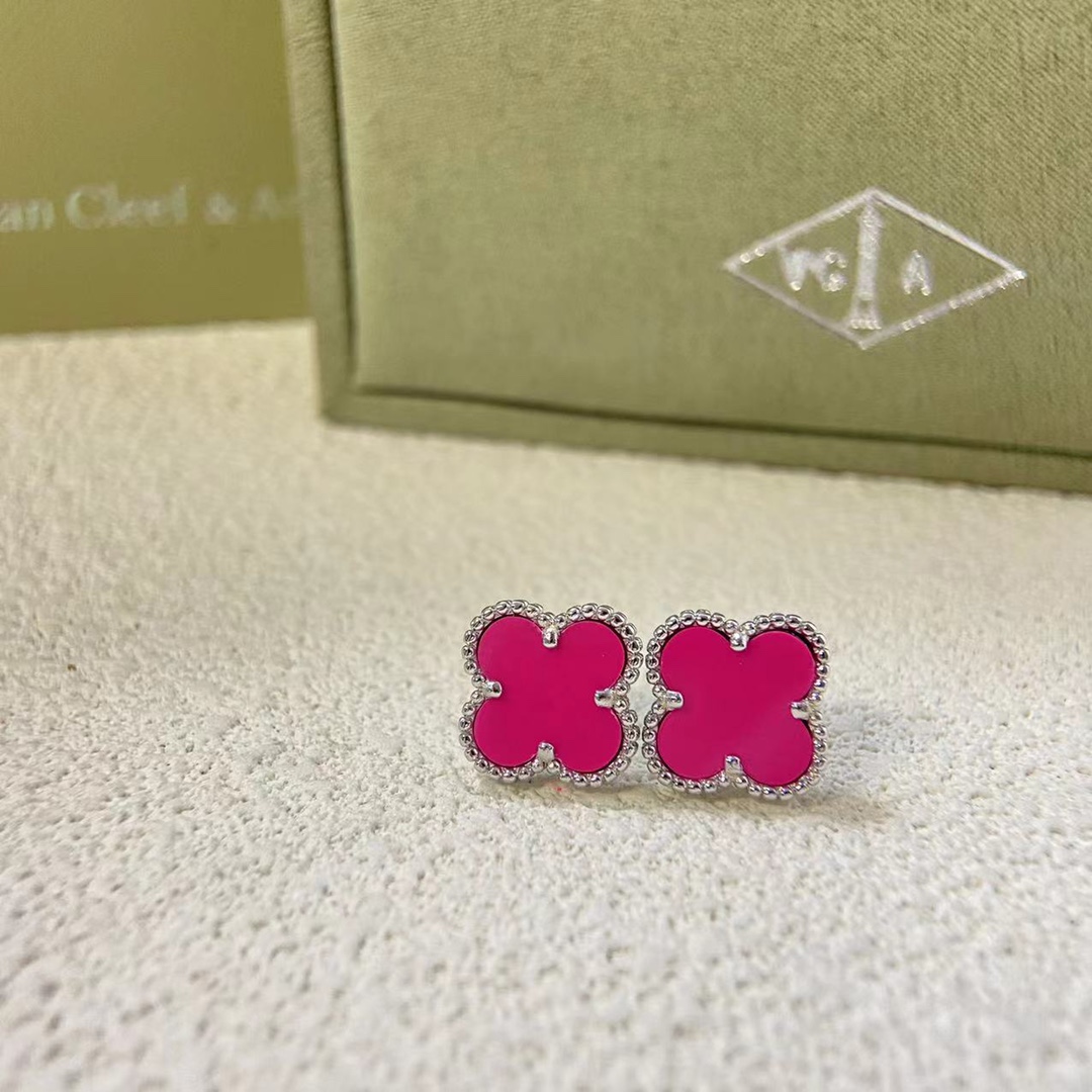 VCA Rose Red Vintage Alhambra Earrings - Image 4