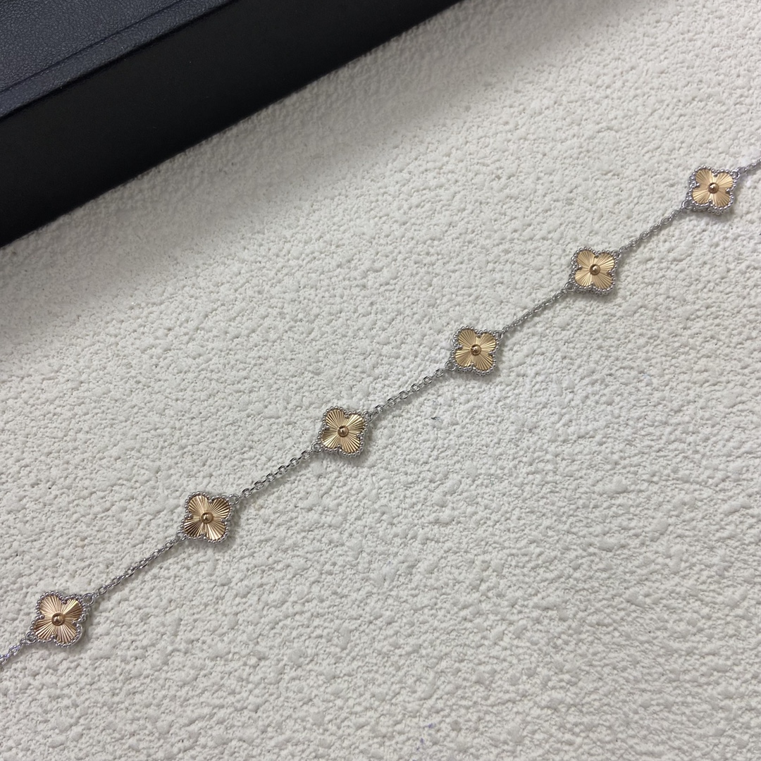 VCA Two-tone Guilloche Sweet Alhambra Bracelet, 6 Motifs - Image 3