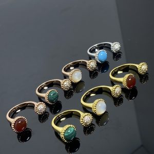 VCA Peree Couleurs Between the Finger Ring