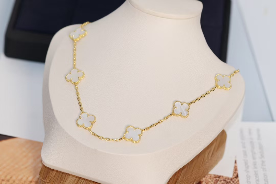 VCA Vintage Alhambra Necklace, 10 Motifs