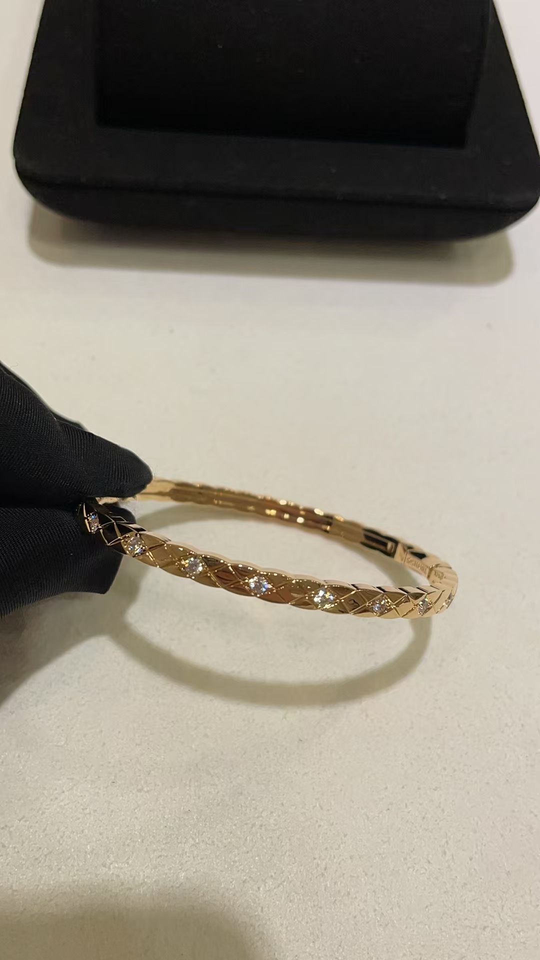 Chanel Coco Crush Mini Bangle Bracelet - Image 4