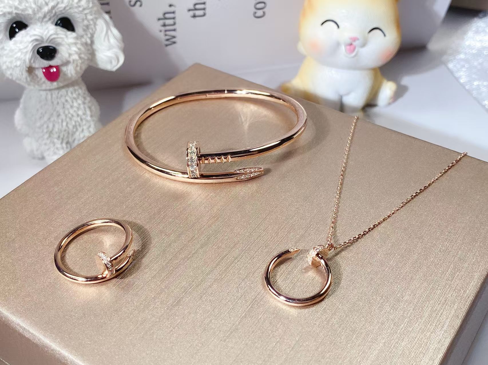 Cartier Juste un Clou Bracelet Bangle - Image 2