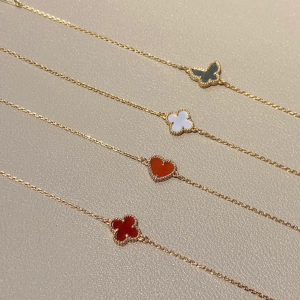 VCA Sweet Heart Butterfly Alhambra Bracelet 1 Motif
