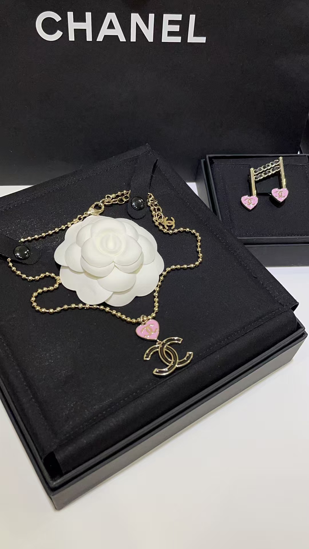 Chanel Diamond Pearl Paved Double C Pendant Pearl Necklace - Image 4