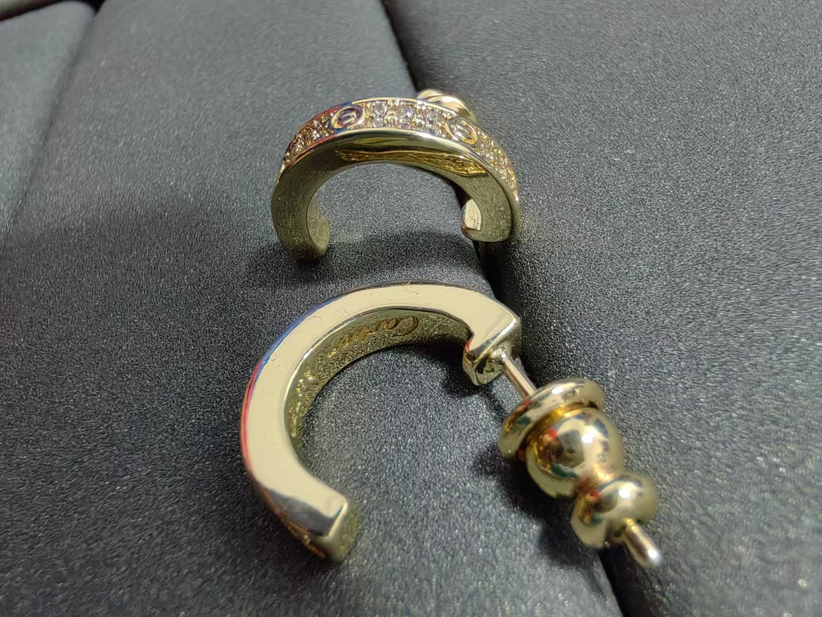 Cartier C Shape Earrings - Image 7